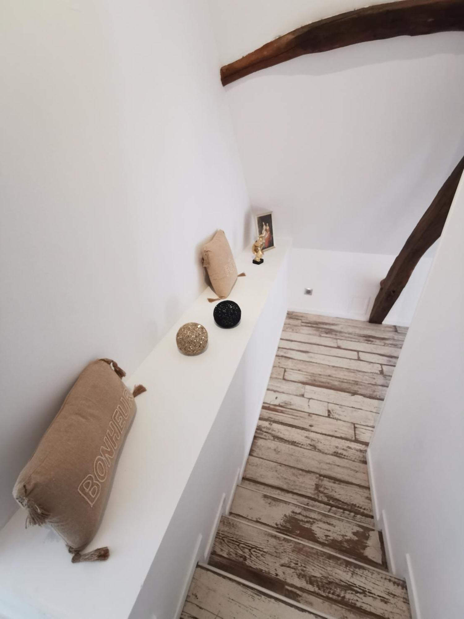Bed and Breakfast Le P'Tit Coin Dans Les Vignes Restigne Екстер'єр фото